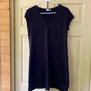 Size M black Gap dress